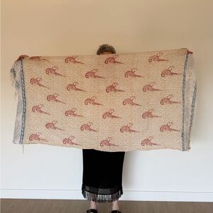 Crinkled Scarf by Joshi